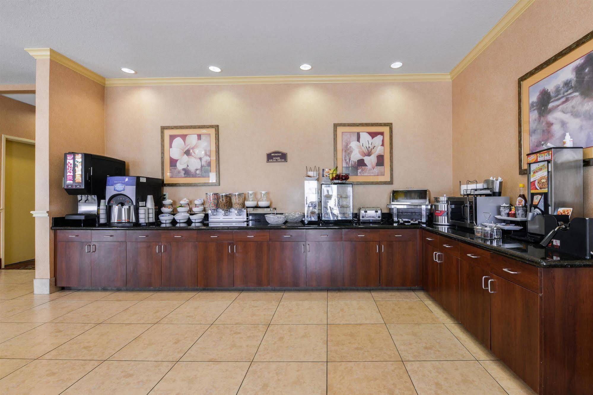 Americas Best Value Inn & Suites-Livingston Εξωτερικό φωτογραφία