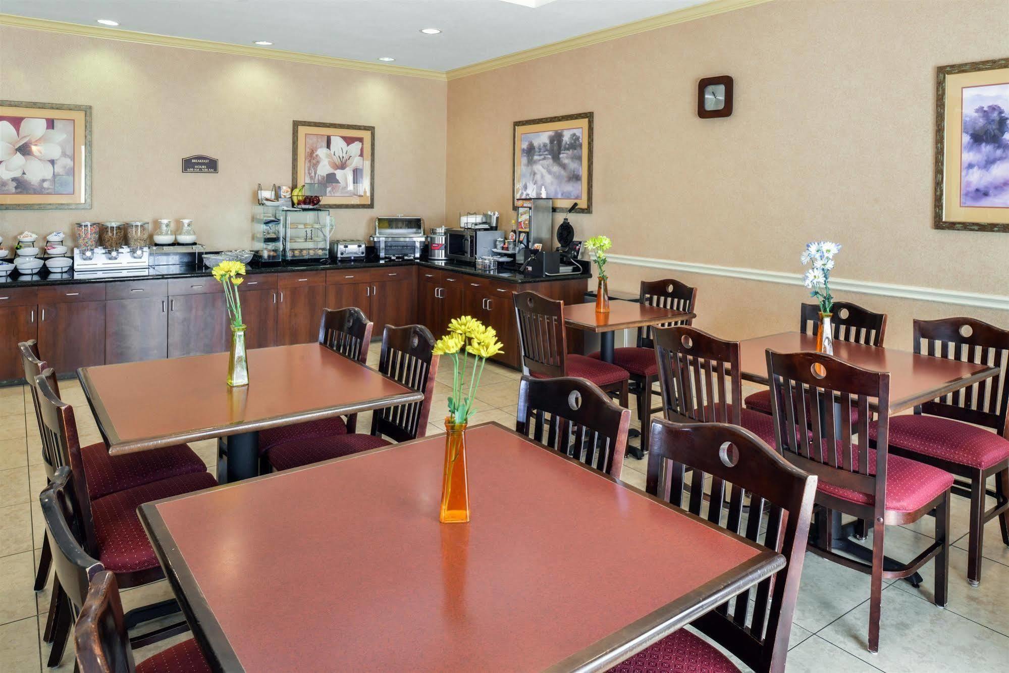 Americas Best Value Inn & Suites-Livingston Εξωτερικό φωτογραφία